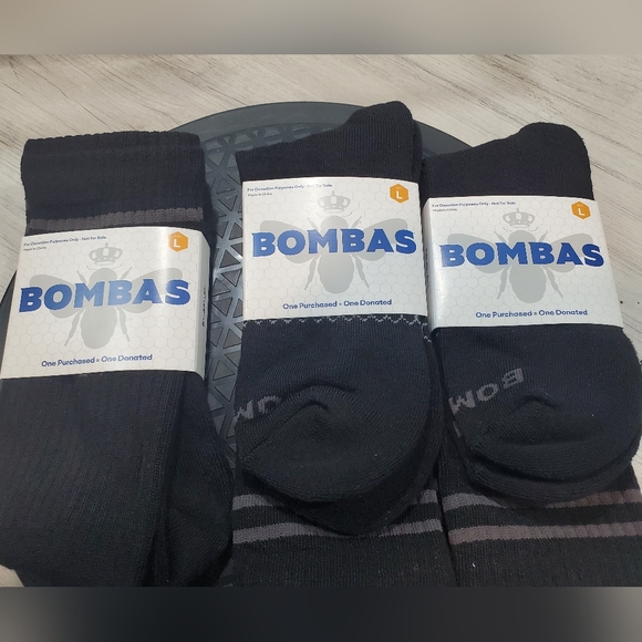 NEW Bombas 3 Pack Black Crew Socks SIZE LARGE 9 - 12 - Picture 6 of 7